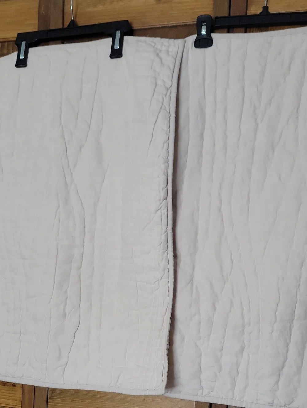 Pottery Barn NWOT 100% Belgian Flax Linen Quilted Standard Pillow Shams Set Of 2
